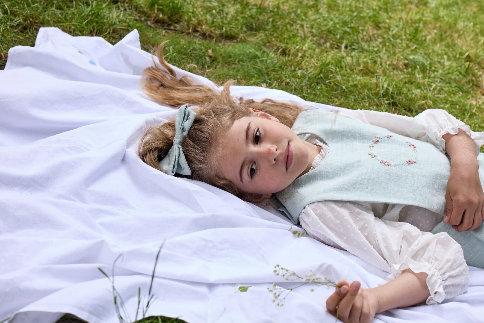 Maite Embroidered Pinafore - Mint Linen