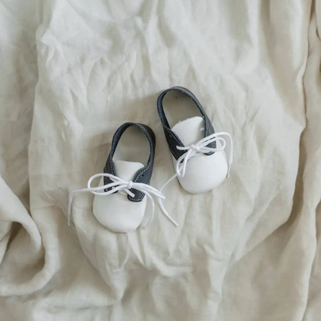 Soft Soled Oxford - White/Navy Blue