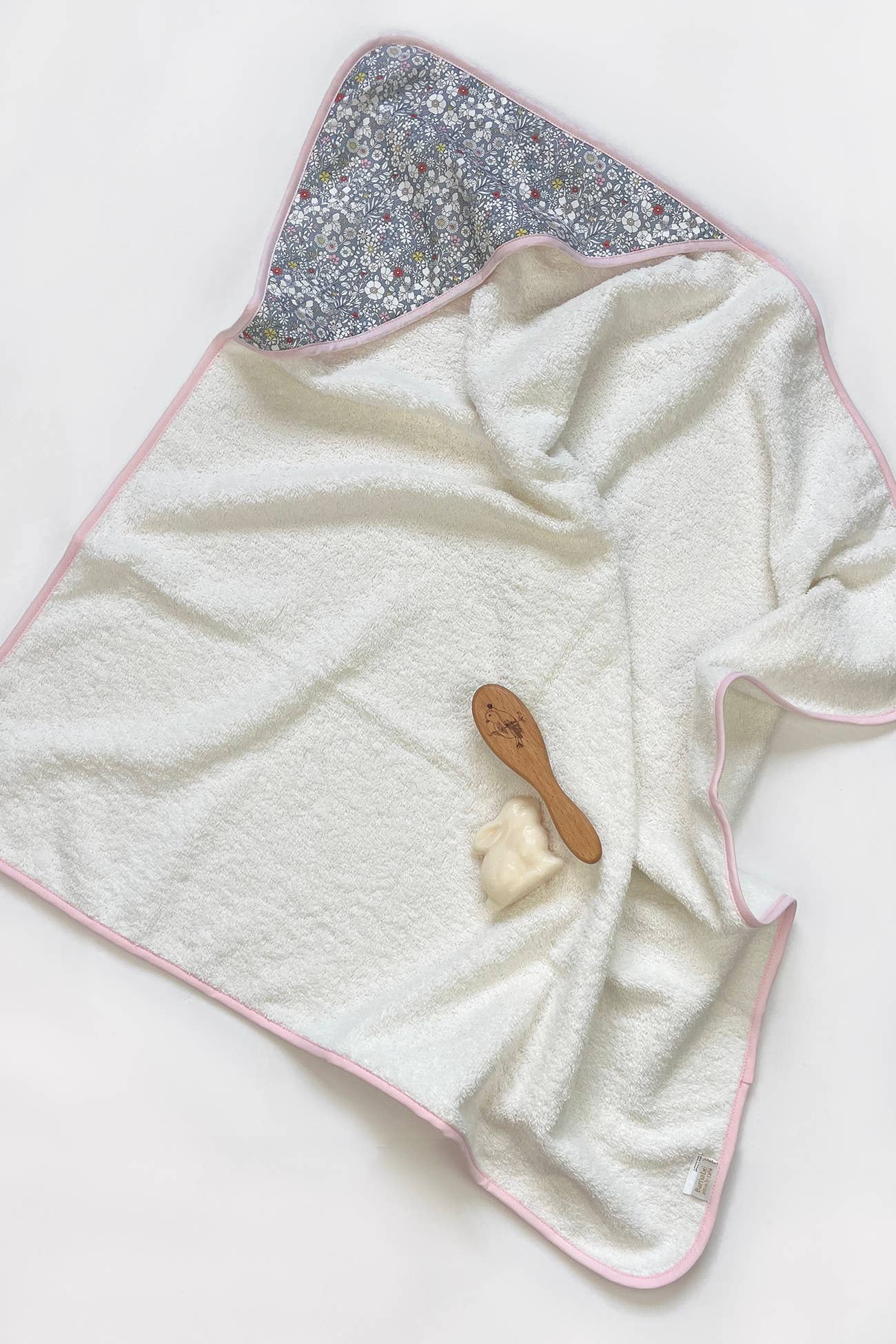 Liberty® Sponge and Fabric Baby Bath Cape: Jenny