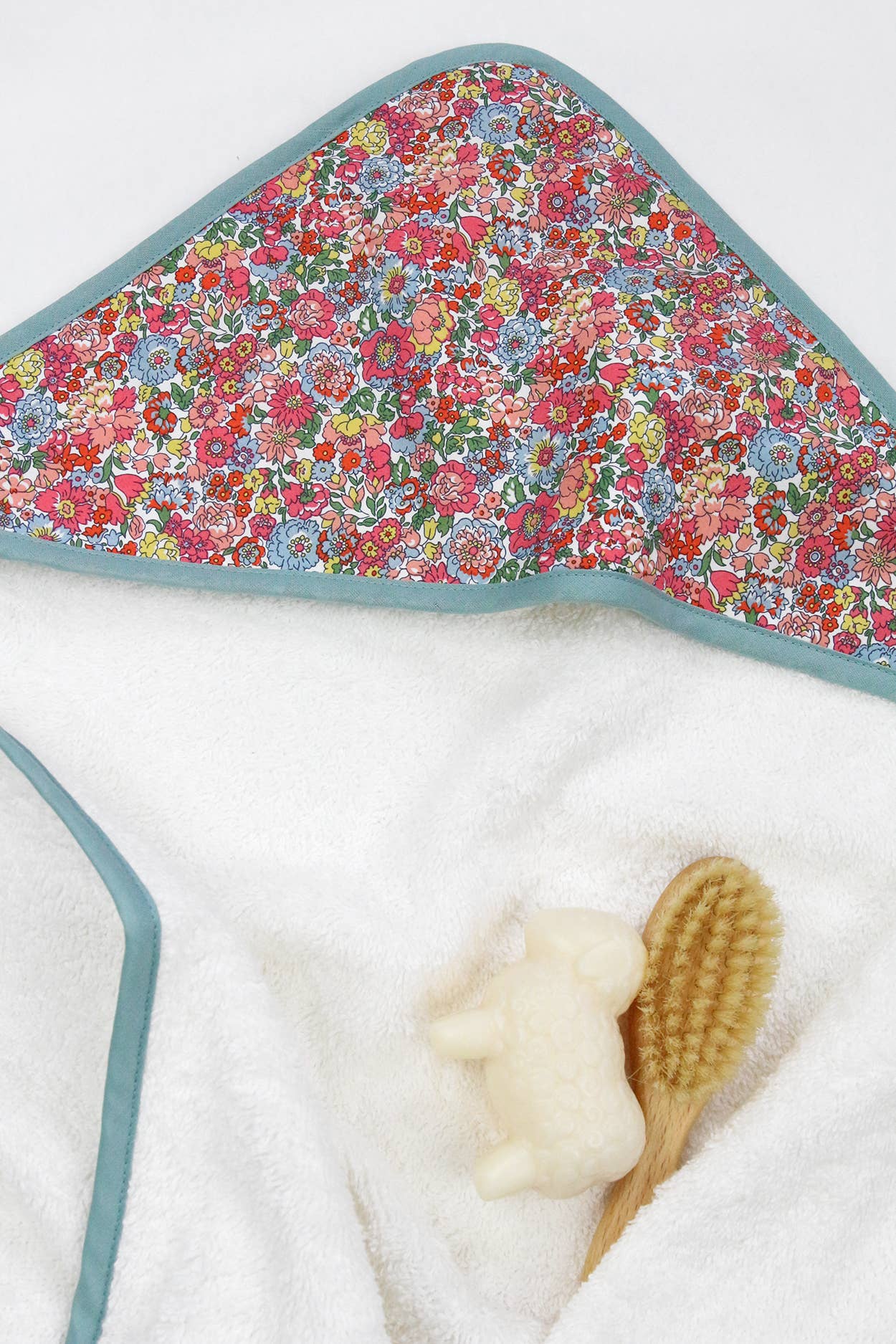 Liberty® Sponge and Fabric Baby Bath Cape: Jenny