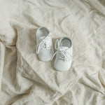 Soft soled Oxford - White