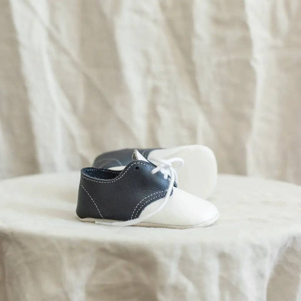 Soft Soled Oxford - White/Navy Blue