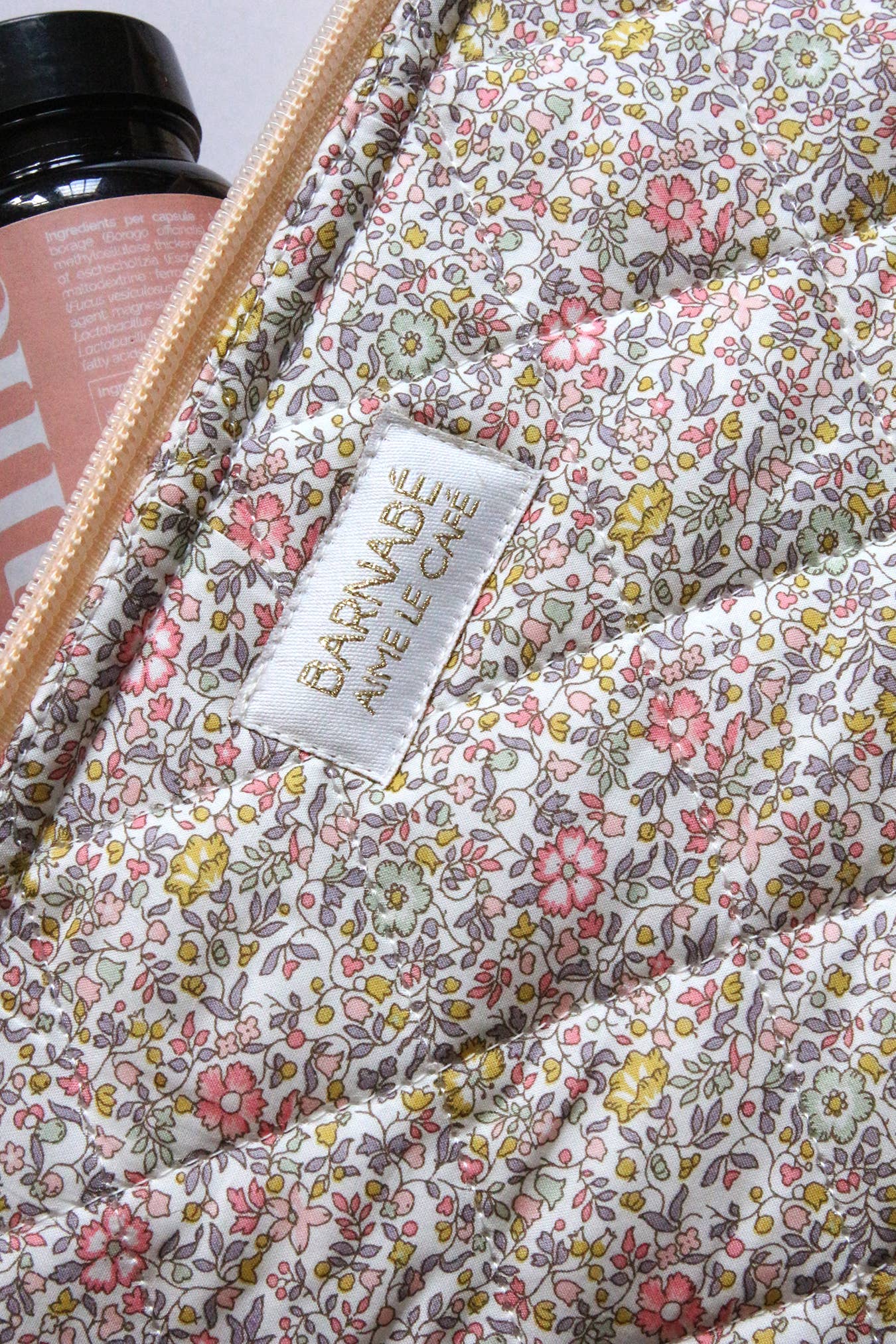 Women's Liberty toiletry bag: Juliette
