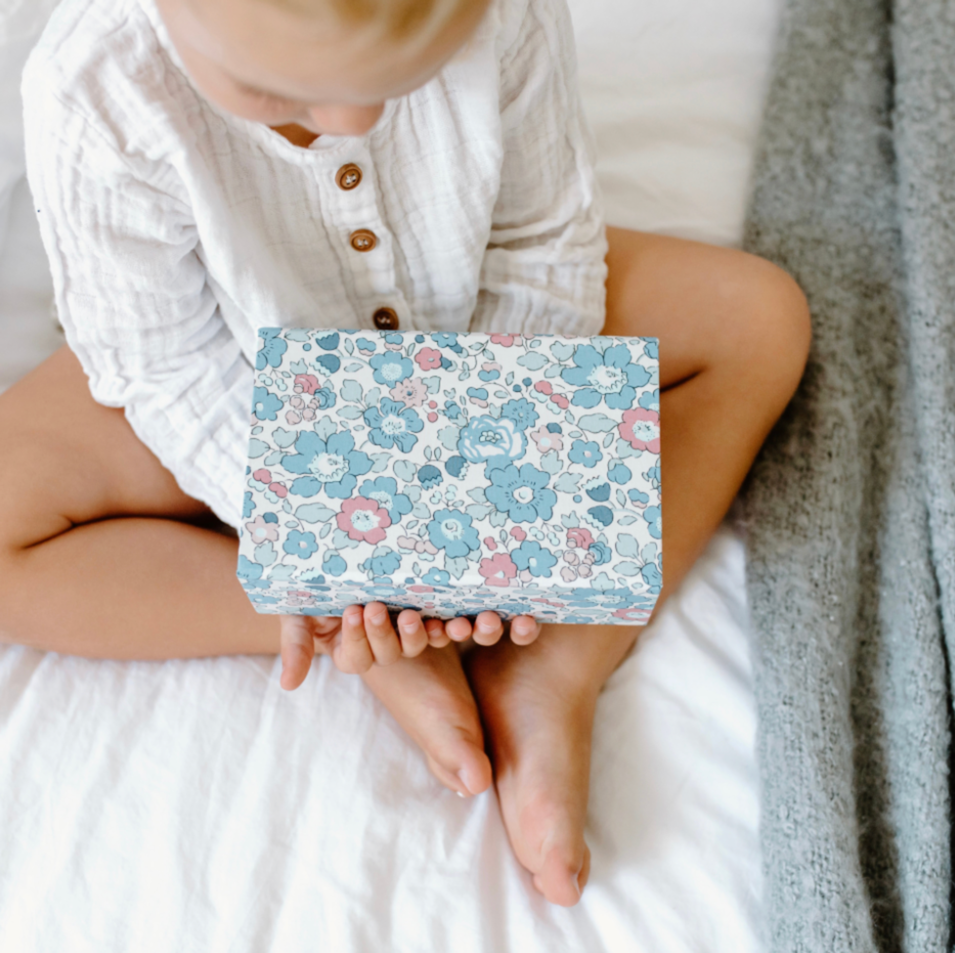 Carla Hair Pretties Box 