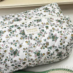 Padded rectangular toiletry bag: Lison