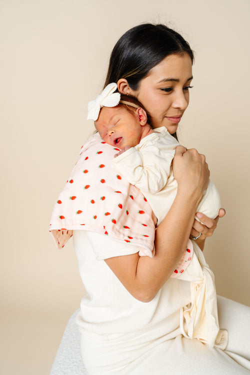 Cloud Muslin™ Bib 2 Pack - Strawberry