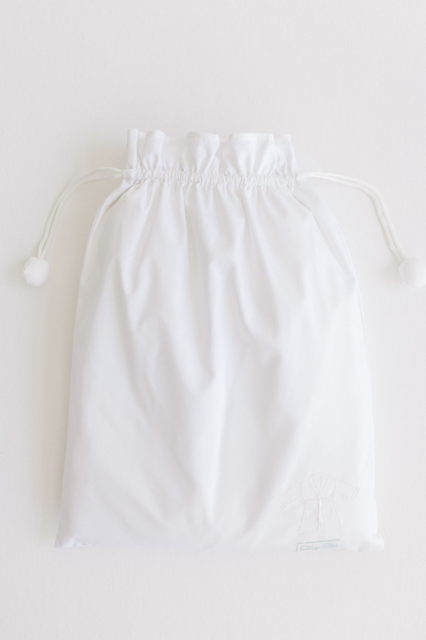 Bathrobe - White Jacquard Bows