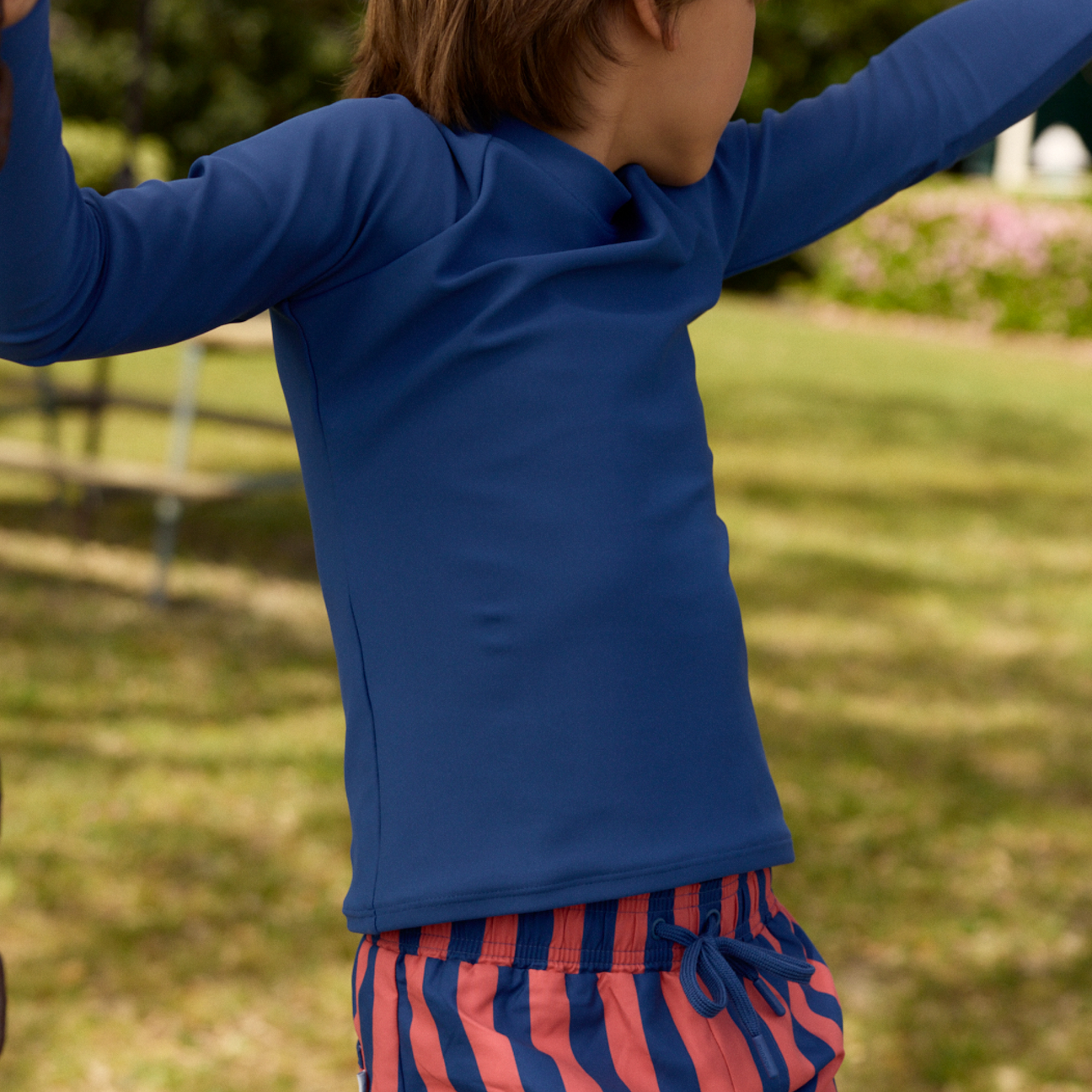 minnow Unisex Oyster Blue Long Sleeve Rashguard