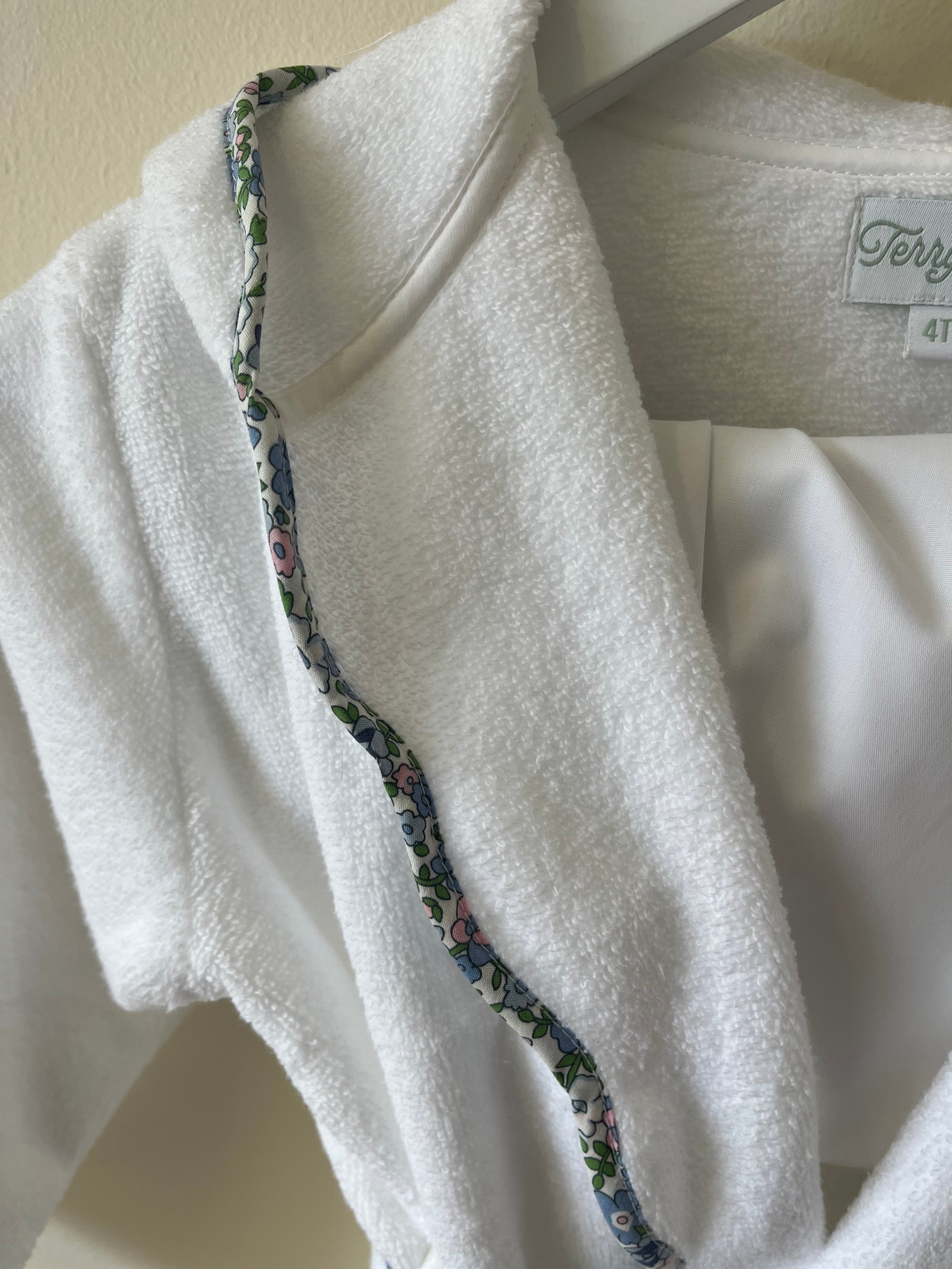 Bathrobe - White w/ Hood & Blue Floral Trim