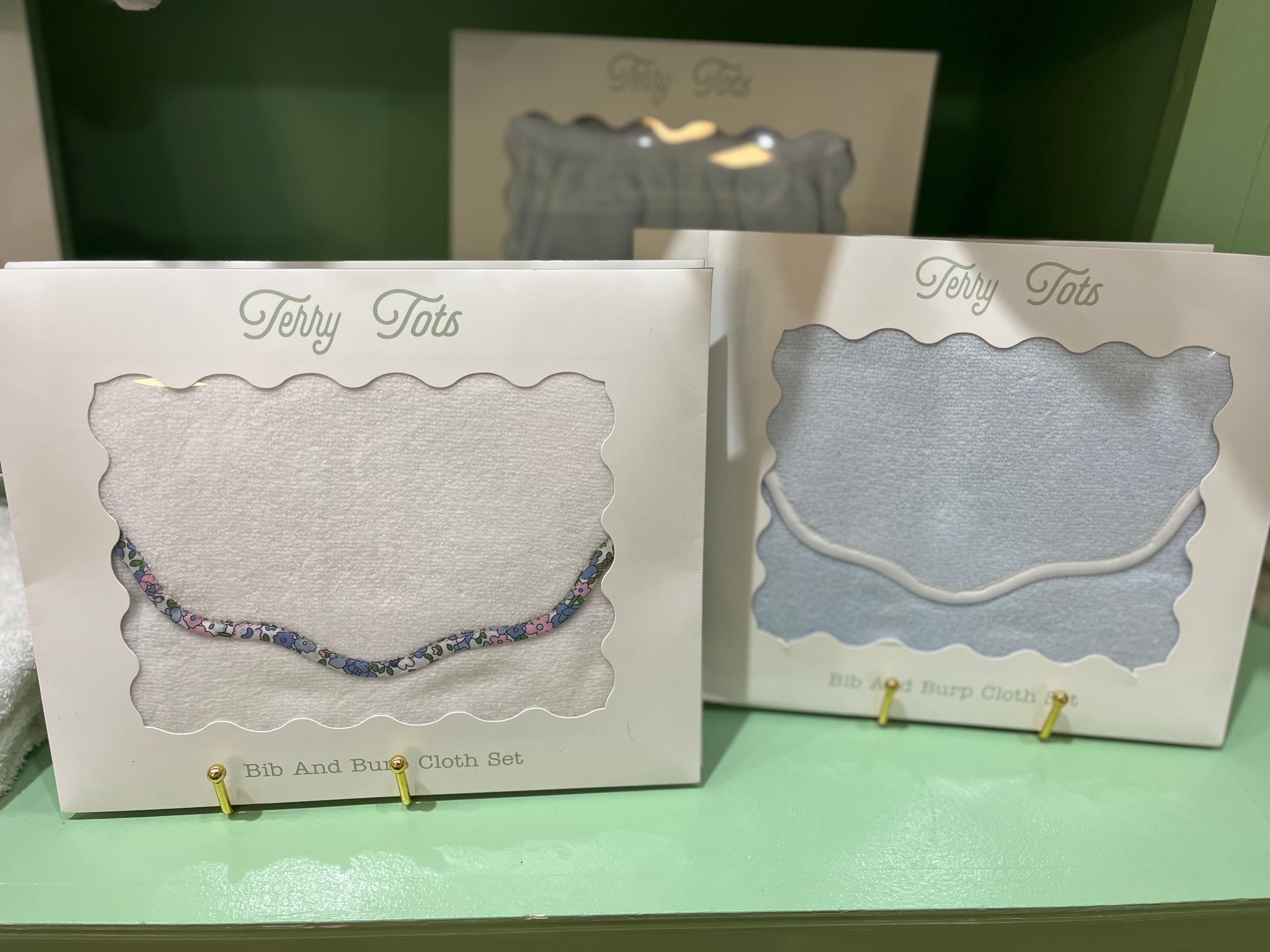 Bib & Burp Set - Blue Floral Scalloped Edge