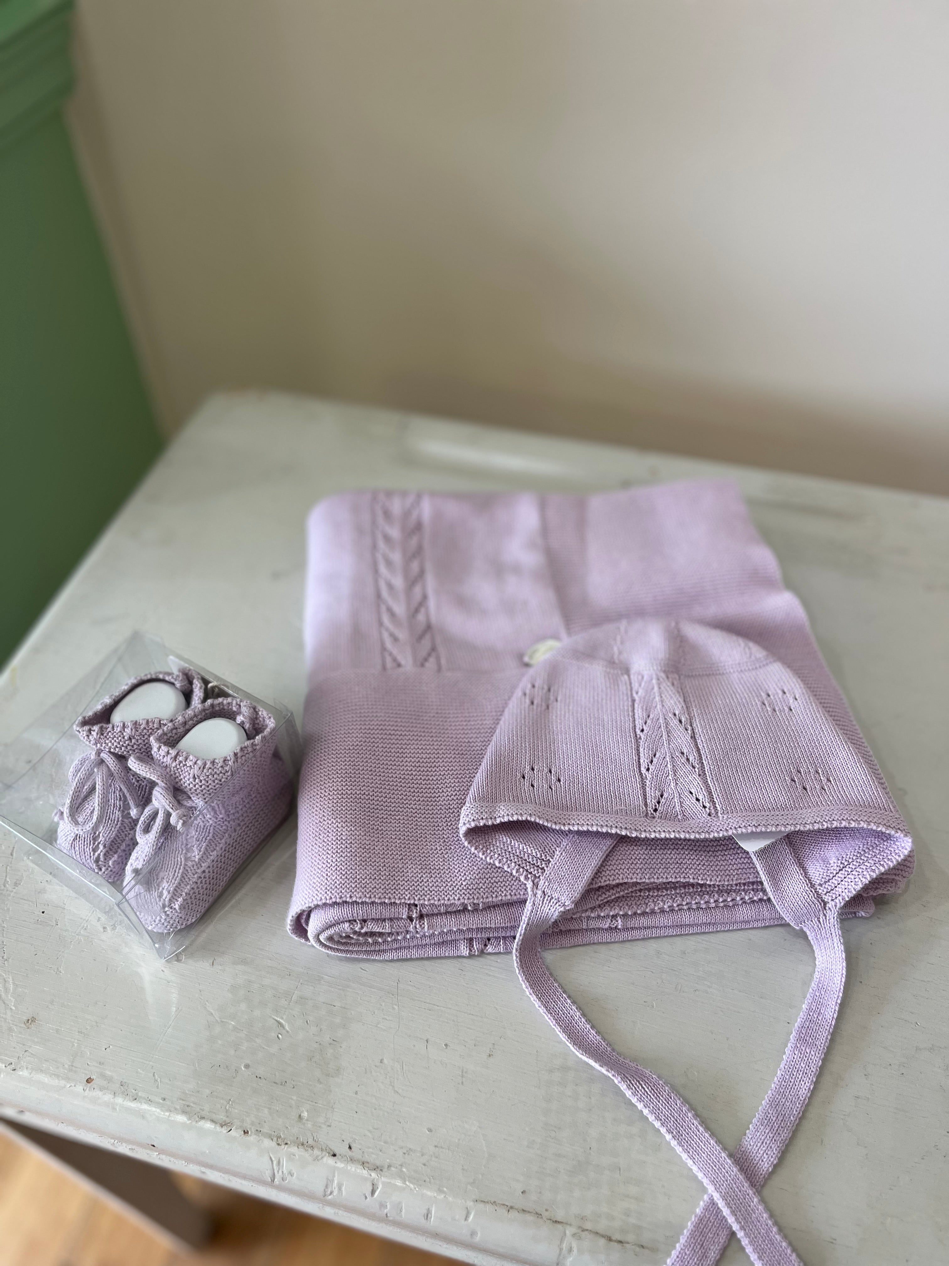 Knit Bonnet  Niagara