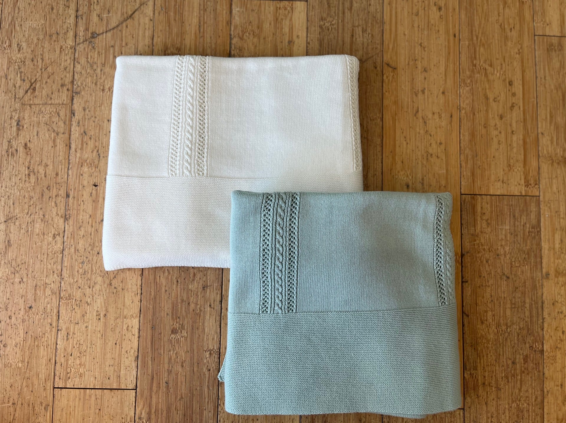 Martin Aranda Blanket Knit - Regina (Multiple Colors)