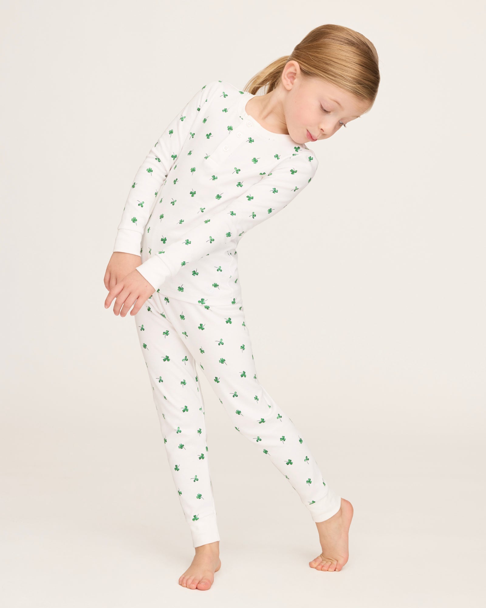 Children's Snug Fit Pajama Set in Shamrocks