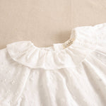 White plumeti girl's blouse: 5 years